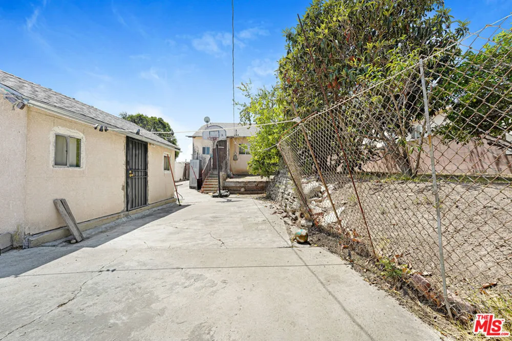 549 Hargrave Street Inglewood, CA 90302