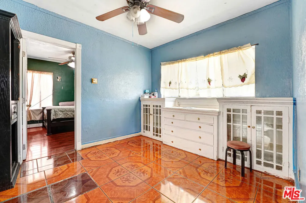 549 Hargrave Street Inglewood, CA 90302