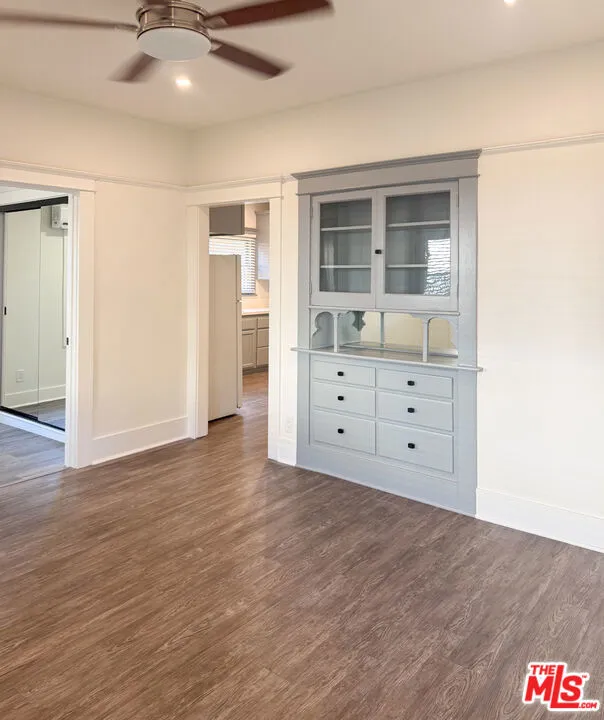 113 Ivy Avenue Monrovia, CA 91016