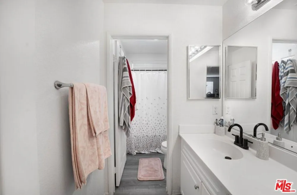 3056 Janine Avenue Rosamond, CA 93560
