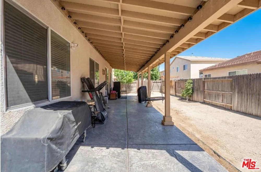 3056 Janine Avenue Rosamond, CA 93560