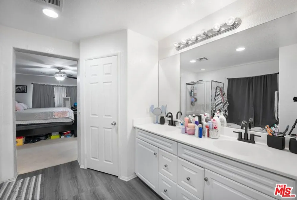 3056 Janine Avenue Rosamond, CA 93560
