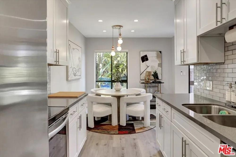 7300 Franklin Avenue #346 Los Angeles, CA 90046