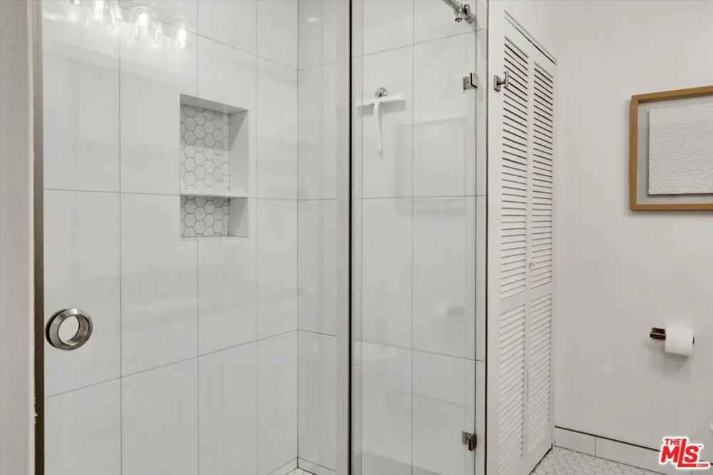 7300 Franklin Avenue #346 Los Angeles, CA 90046