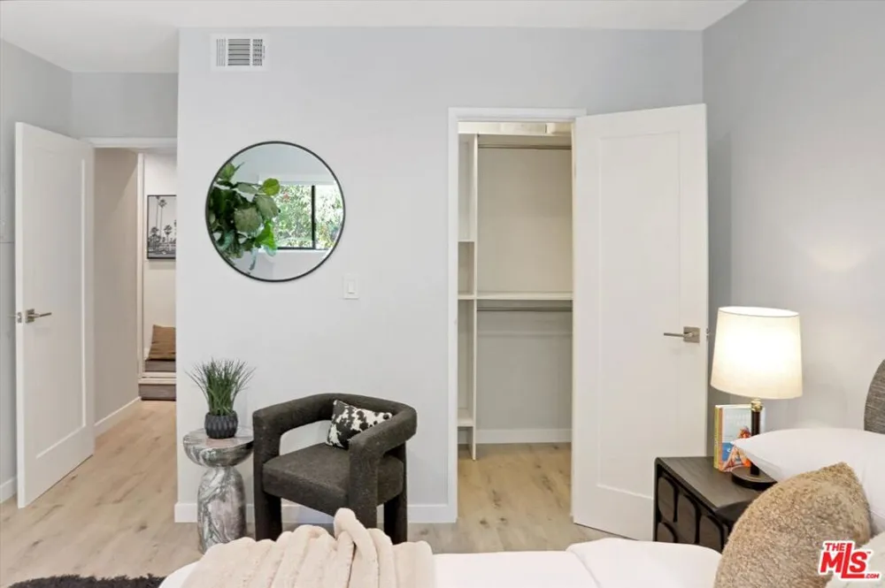 7300 Franklin Avenue #346 Los Angeles, CA 90046