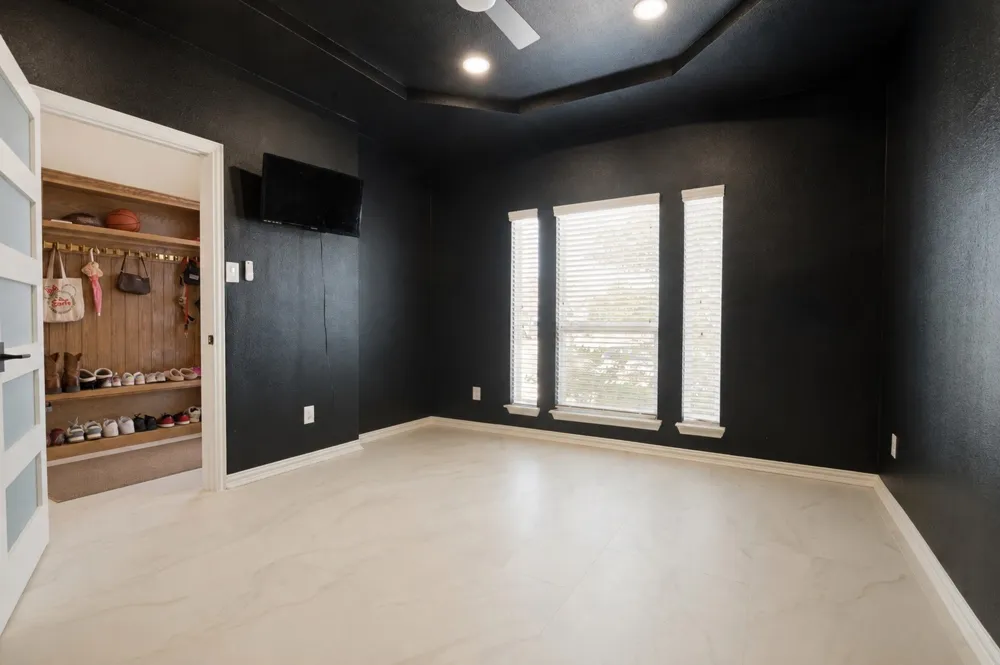200 Ravenel Street Glenn Heights, TX 75154