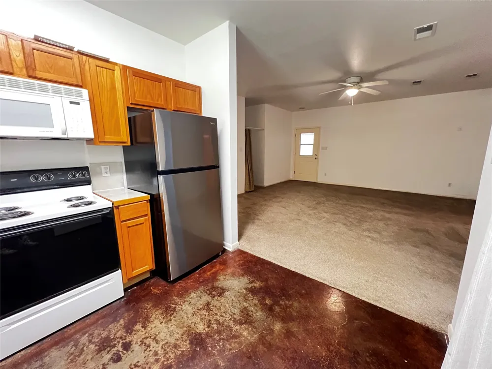6070 County Road 4068 Kemp, TX 75143