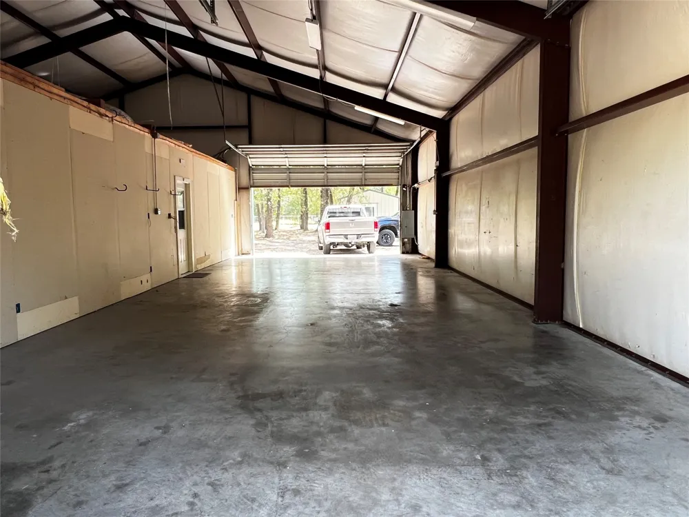 6070 County Road 4068 Kemp, TX 75143