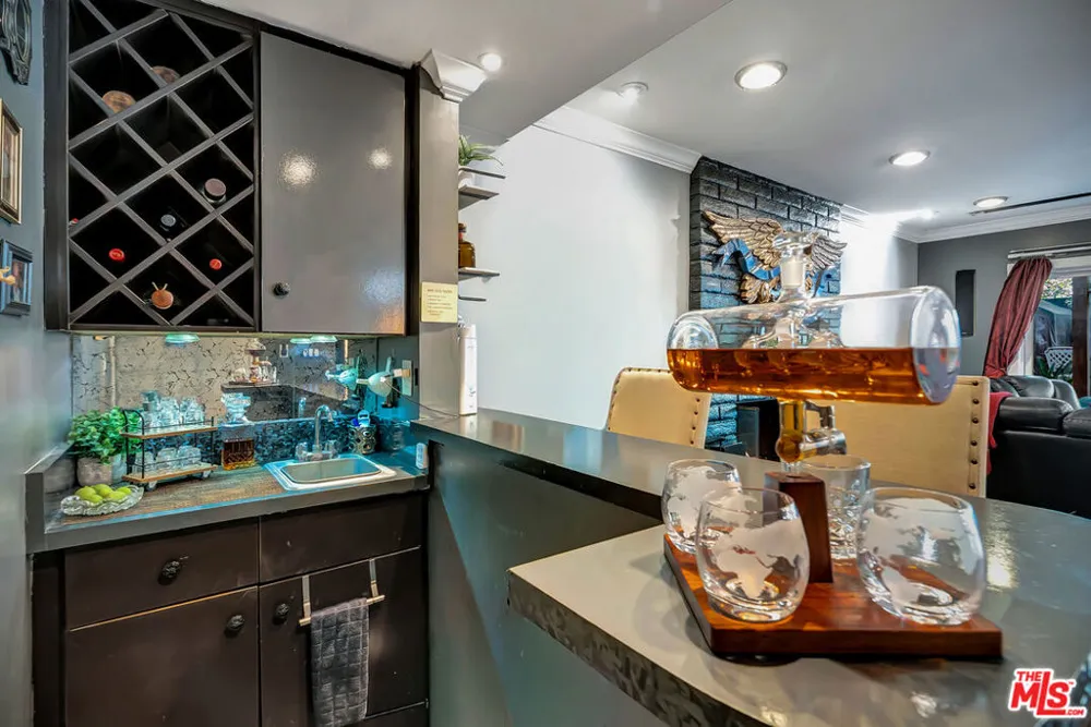 20241 Baltar Street Winnetka, CA 91306