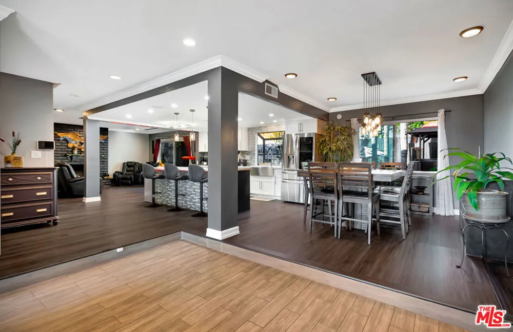 20241 Baltar Street Winnetka, CA 91306