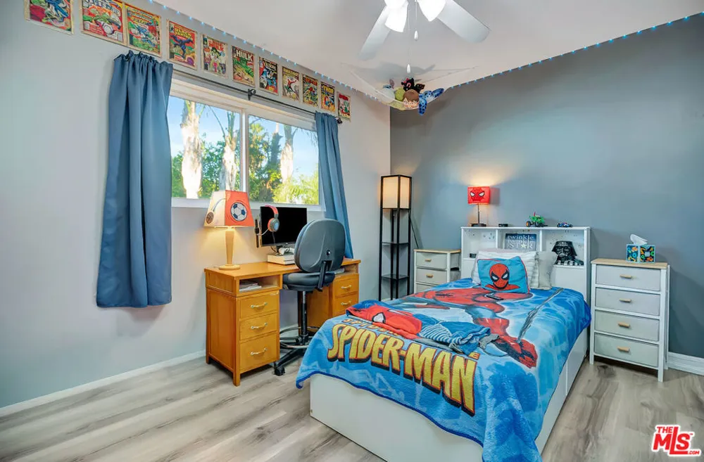 20241 Baltar Street Winnetka, CA 91306