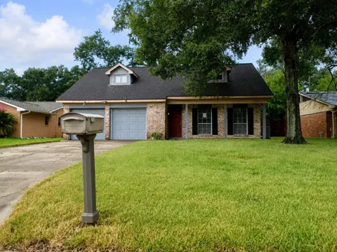 2008 Williamsburg Court