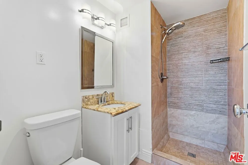 10787 Wilshire Boulevard #402 Los Angeles, CA 90024