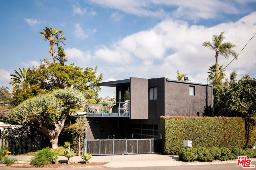 295 Mabery Road Santa Monica, CA 90402