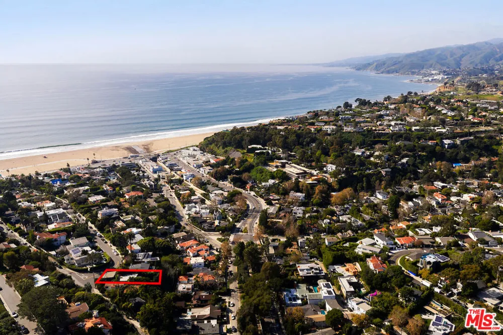 295 Mabery Road Santa Monica, CA 90402