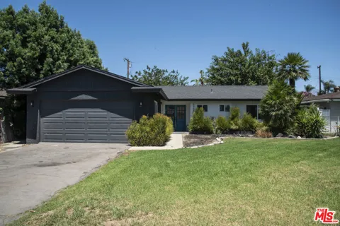 3954 Wakefield Avenue