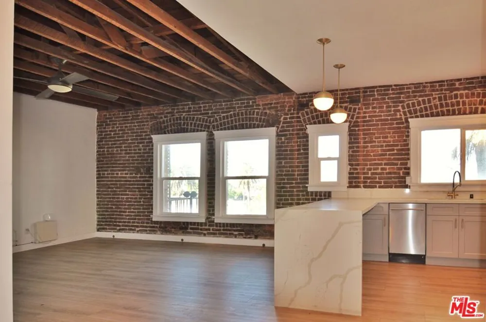 800 Pacific Avenue #401 Long Beach, CA 90813
