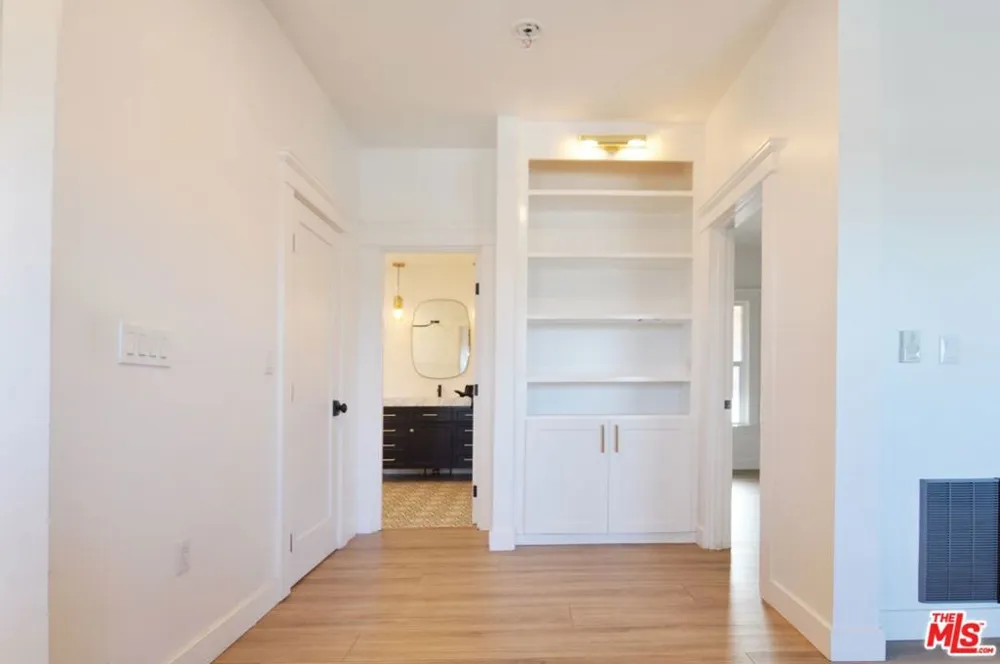 800 Pacific Avenue #401 Long Beach, CA 90813