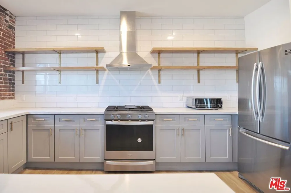 800 Pacific Avenue #401 Long Beach, CA 90813