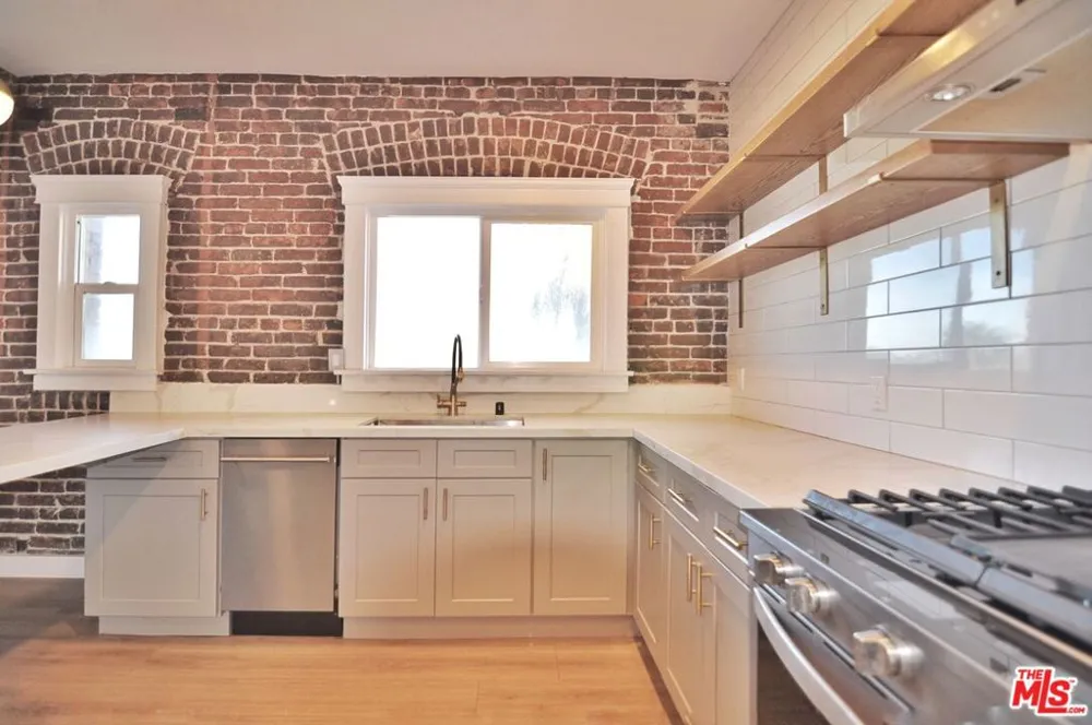 800 Pacific Avenue #401 Long Beach, CA 90813