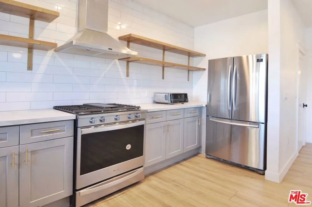 800 Pacific Avenue #401 Long Beach, CA 90813