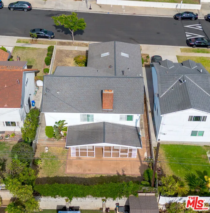 19429 Broadacres Avenue Carson, CA 90746