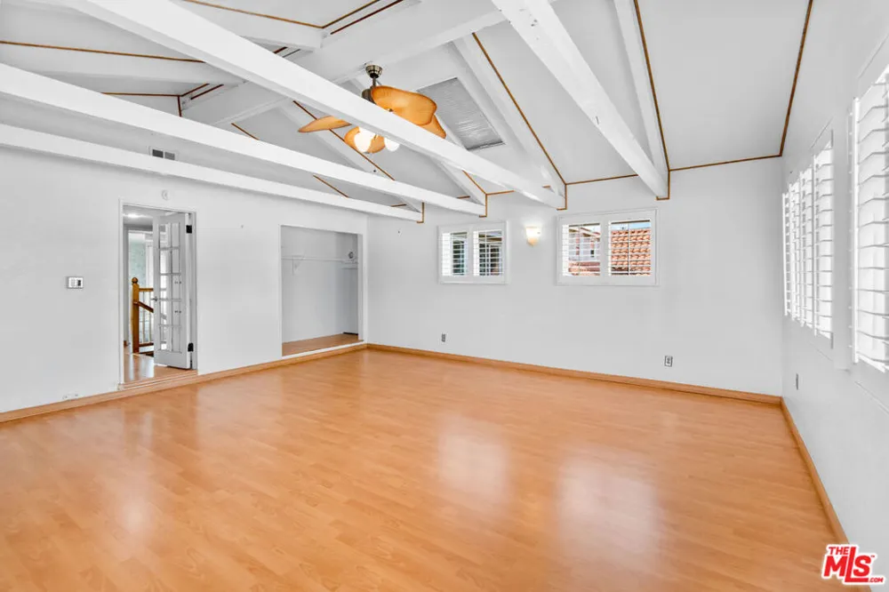 19429 Broadacres Avenue Carson, CA 90746