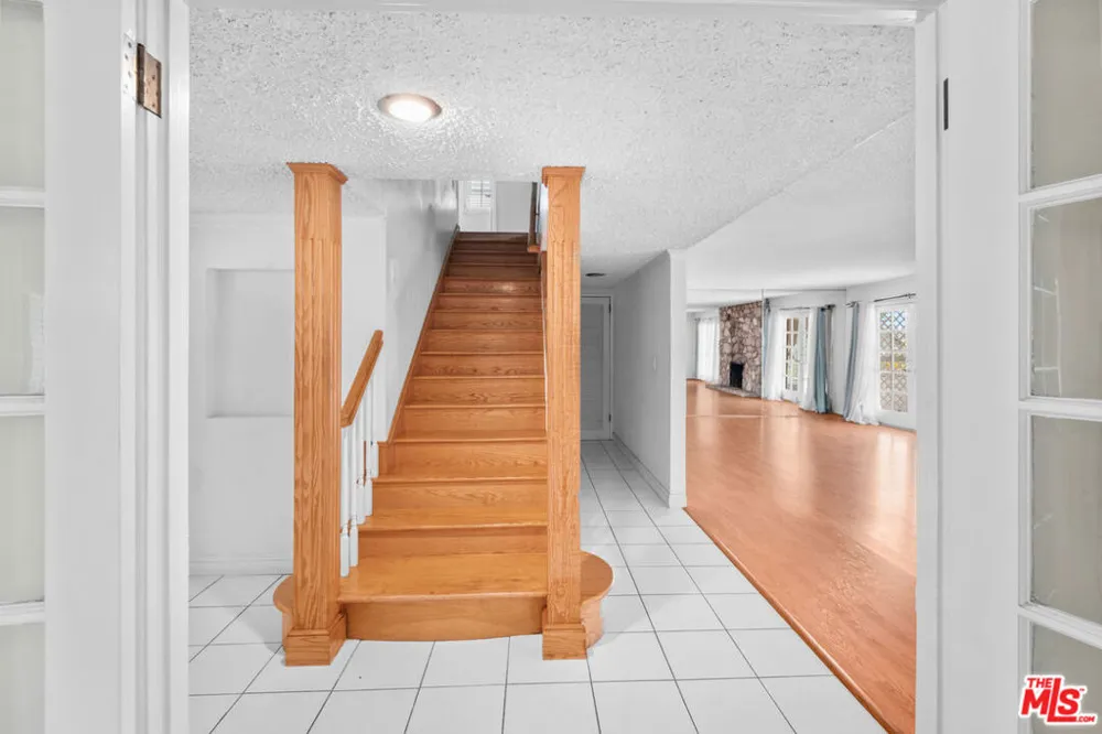 19429 Broadacres Avenue Carson, CA 90746