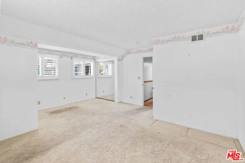19429 Broadacres Avenue Carson, CA 90746