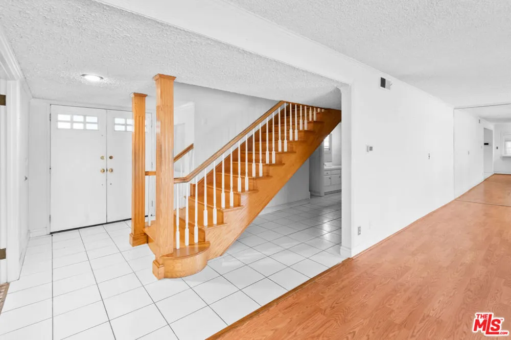 19429 Broadacres Avenue Carson, CA 90746