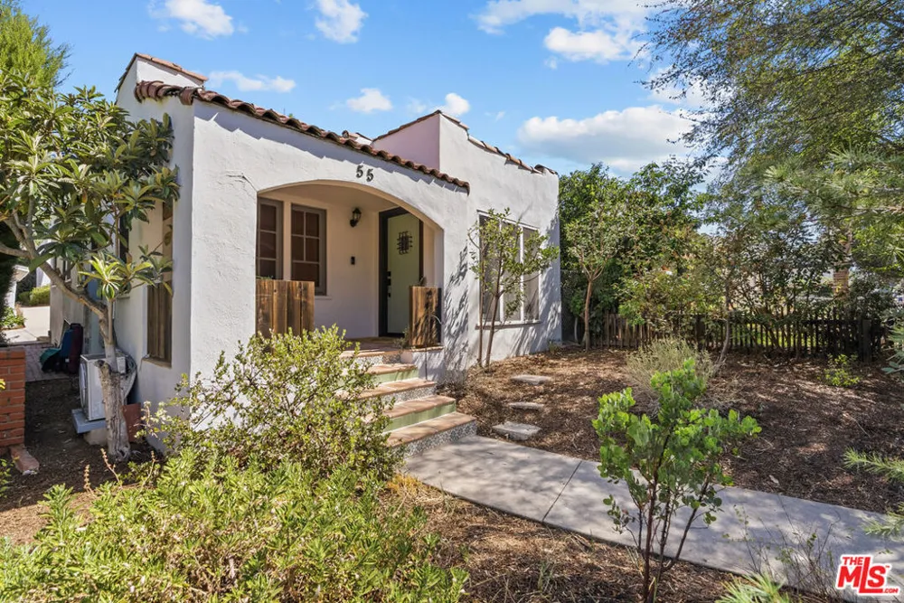 55 W Washington Boulevard Pasadena, CA 91103