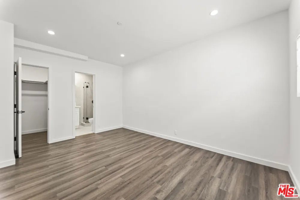 1264 9th Street #B Santa Monica, CA 90401