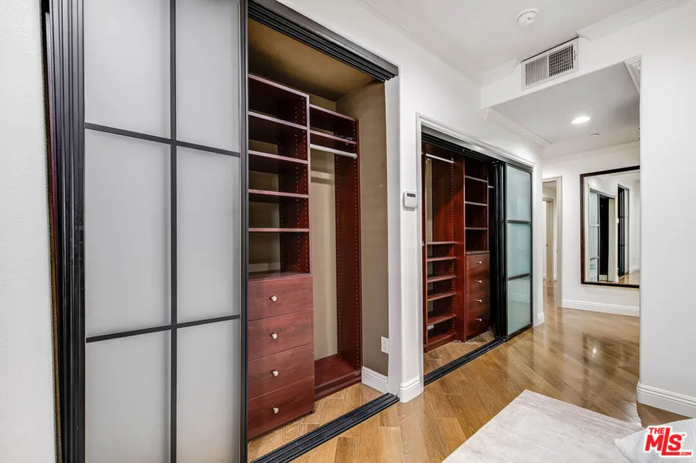 4805 Bellflower Avenue #104 Los Angeles, CA 91601