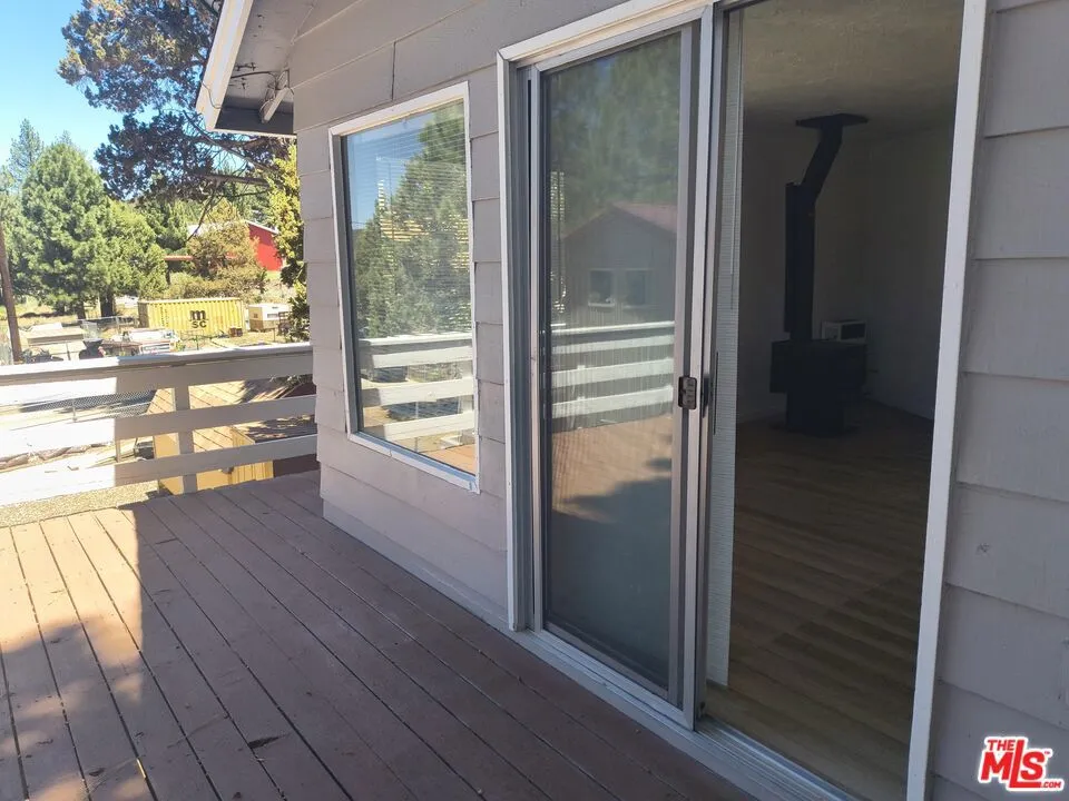 2767 Cedar Lane Big Bear City, CA 92314