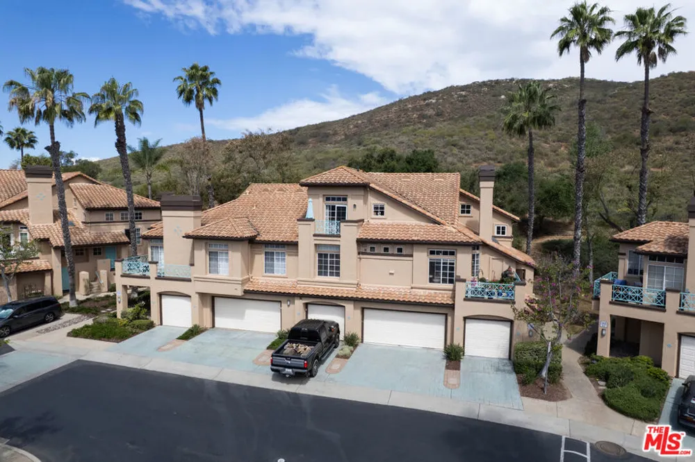 12630 Springbrook Drive #E San Diego, CA 92128