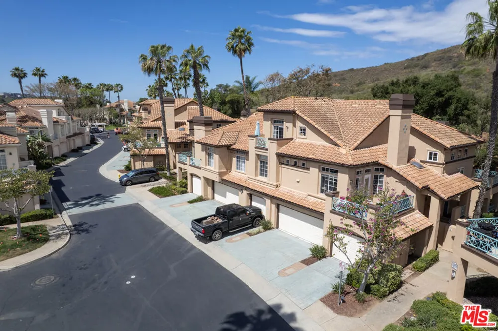 12630 Springbrook Drive #E San Diego, CA 92128