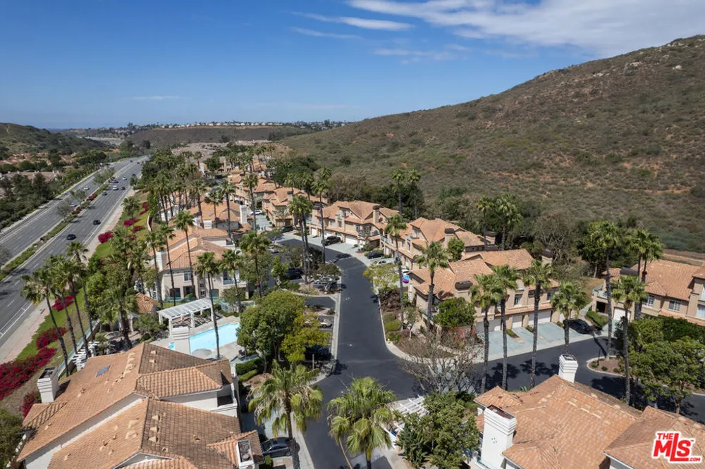 12630 Springbrook Drive #E San Diego, CA 92128