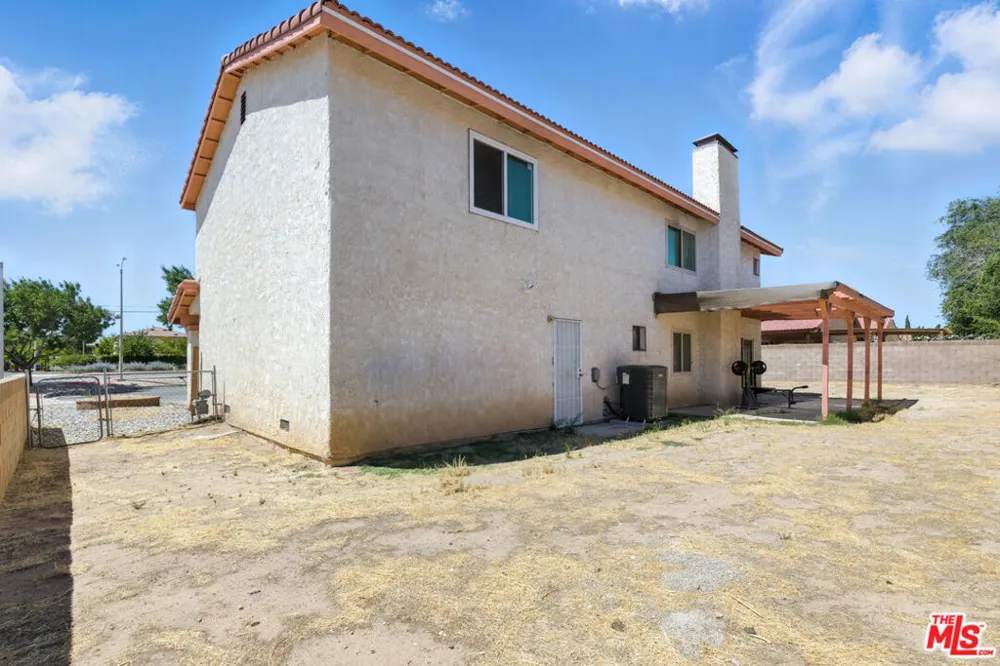 1655 E Avenue K Lancaster, CA 93535