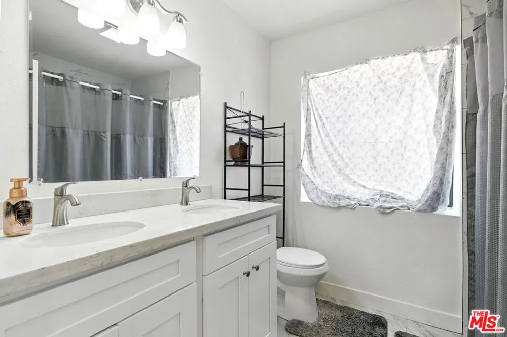 1655 E Avenue K Lancaster, CA 93535