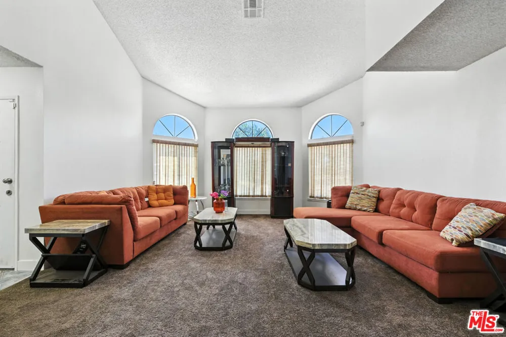 1655 E Avenue K Lancaster, CA 93535