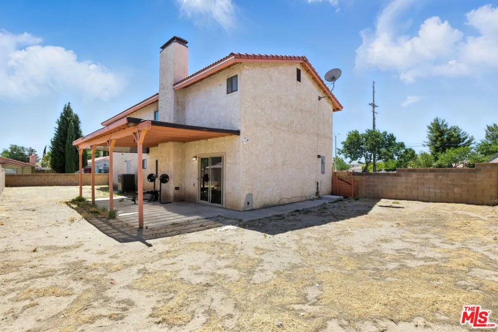 1655 E Avenue K Lancaster, CA 93535