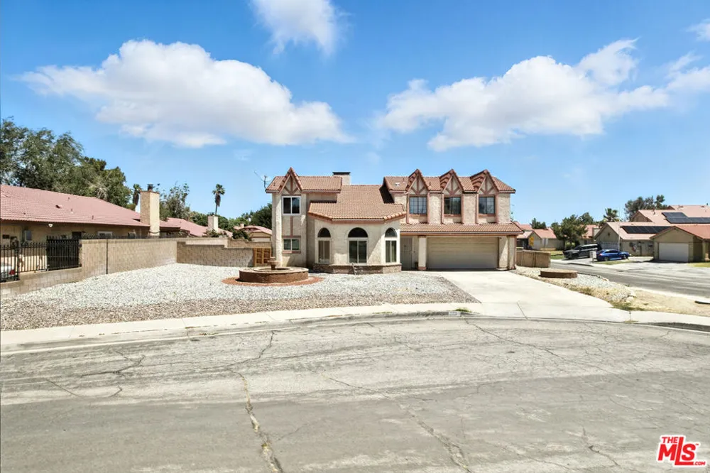 1655 E Avenue K Lancaster, CA 93535