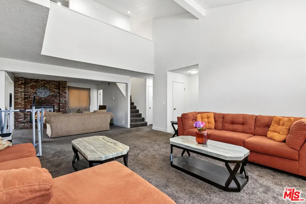 1655 E Avenue K Lancaster, CA 93535