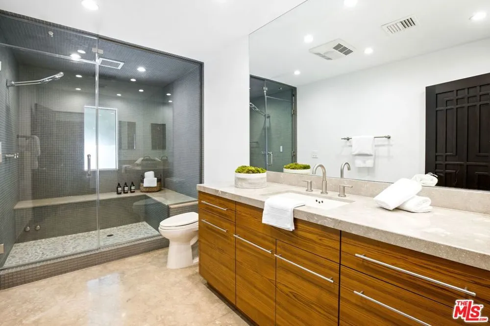 9302 Nightingale Drive Los Angeles, CA 90069