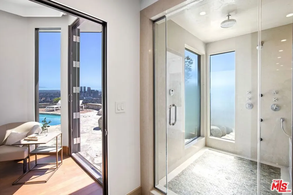 9302 Nightingale Drive Los Angeles, CA 90069