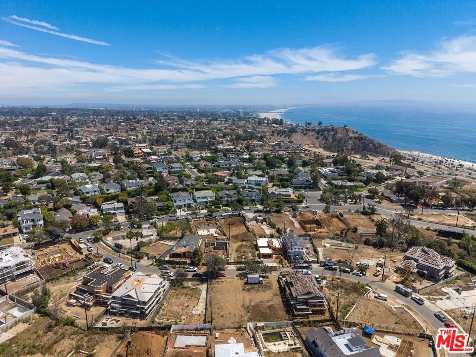 539 Muskingum Place Pacific Palisades, CA 90272