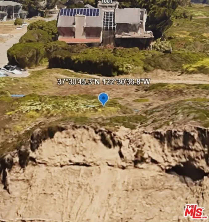 1 Beach Blvd Moss Beach, CA 94038