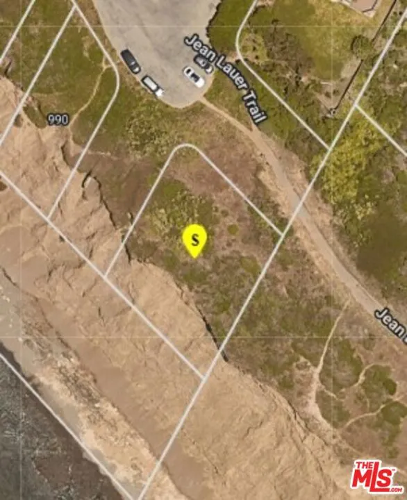 1 Beach Blvd Moss Beach, CA 94038