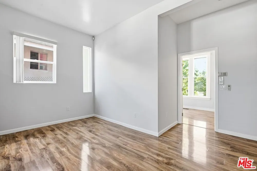 141 W Avenue 31 #1 Los Angeles, CA 90031