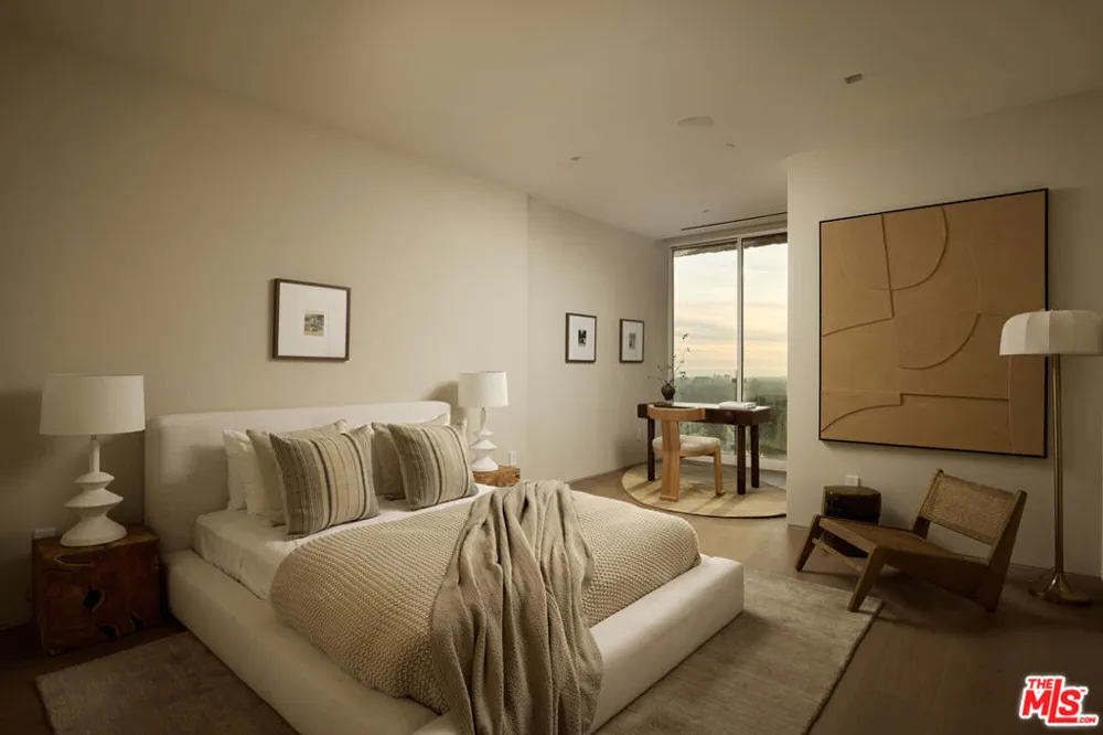1615 Blue Jay Way West Hollywood, CA 90069